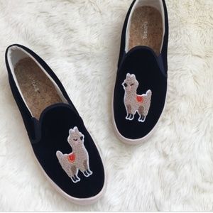 NWT | Soludos | Navy Velvet Llama Sneakers